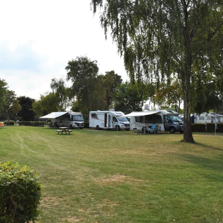 Camping Brielle kampeerplaats Berk 22