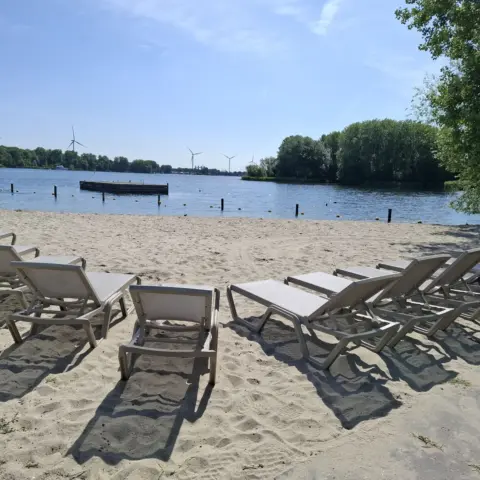 Strandbedjes
